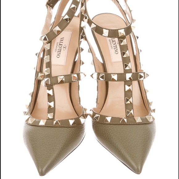 COPY - Valentino rockstud - Picture 2 of 11
